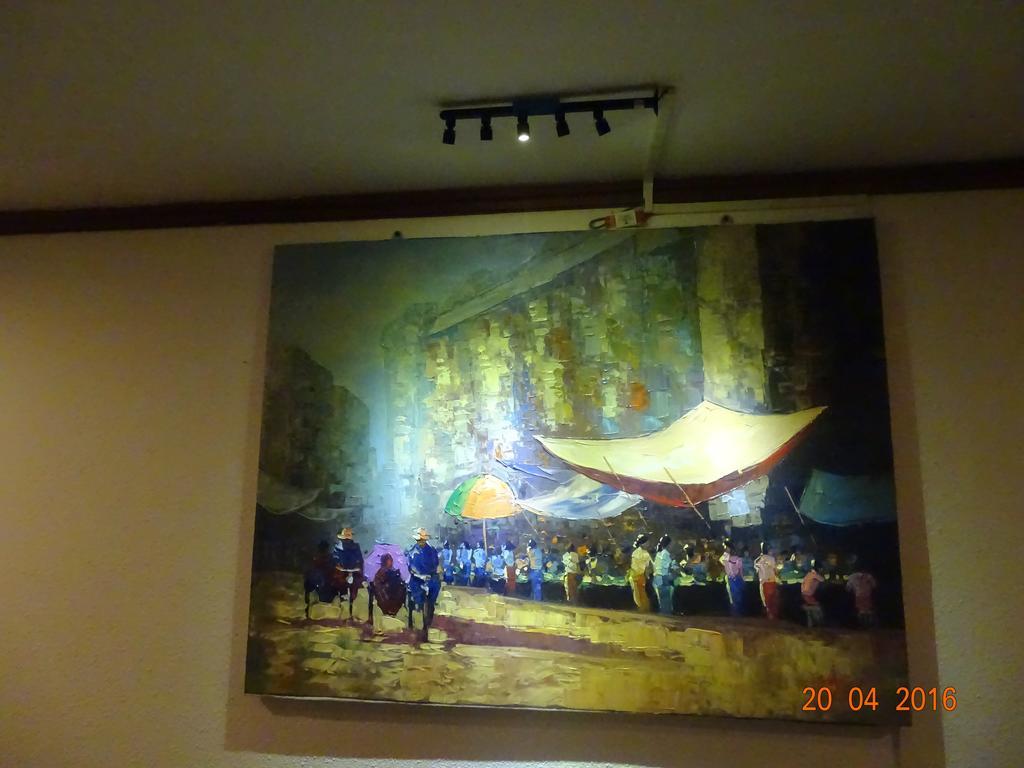 Backpackerz @ Orchid Bed & Breakfast Yangon