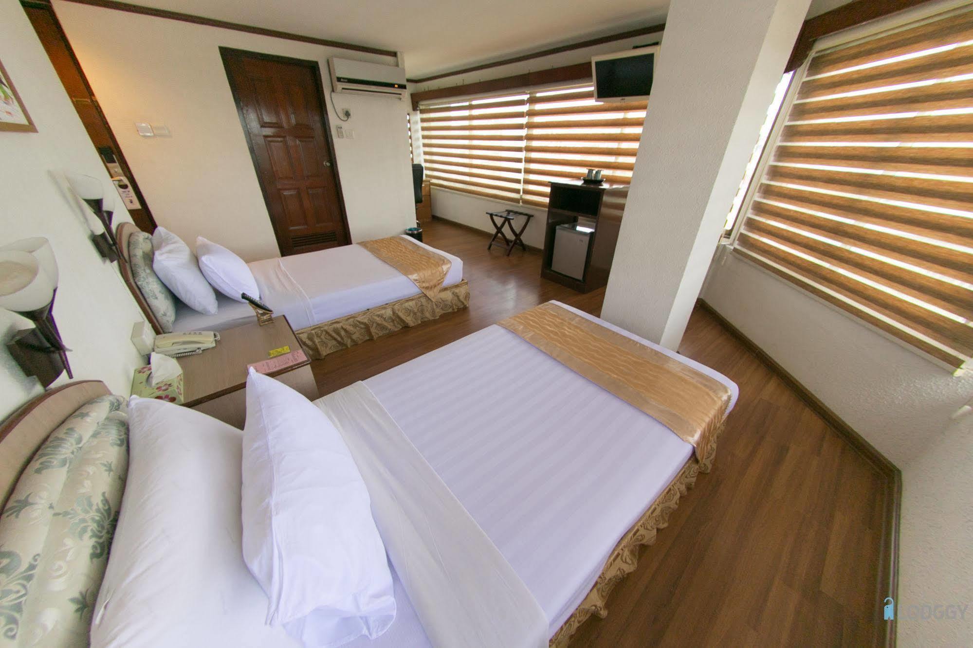 Bed & Breakfast Backpackerz @ Orchid 3*